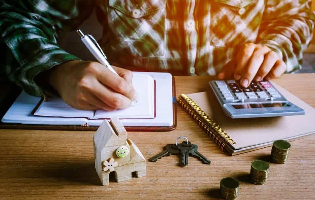 What is Holding Cost and How to Calculate It – Guide 2022